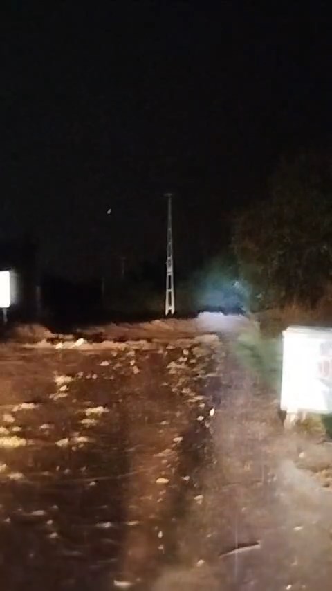 Elazığ’da sağanak sele neden oldu, üzüm bağları su altında kaldı