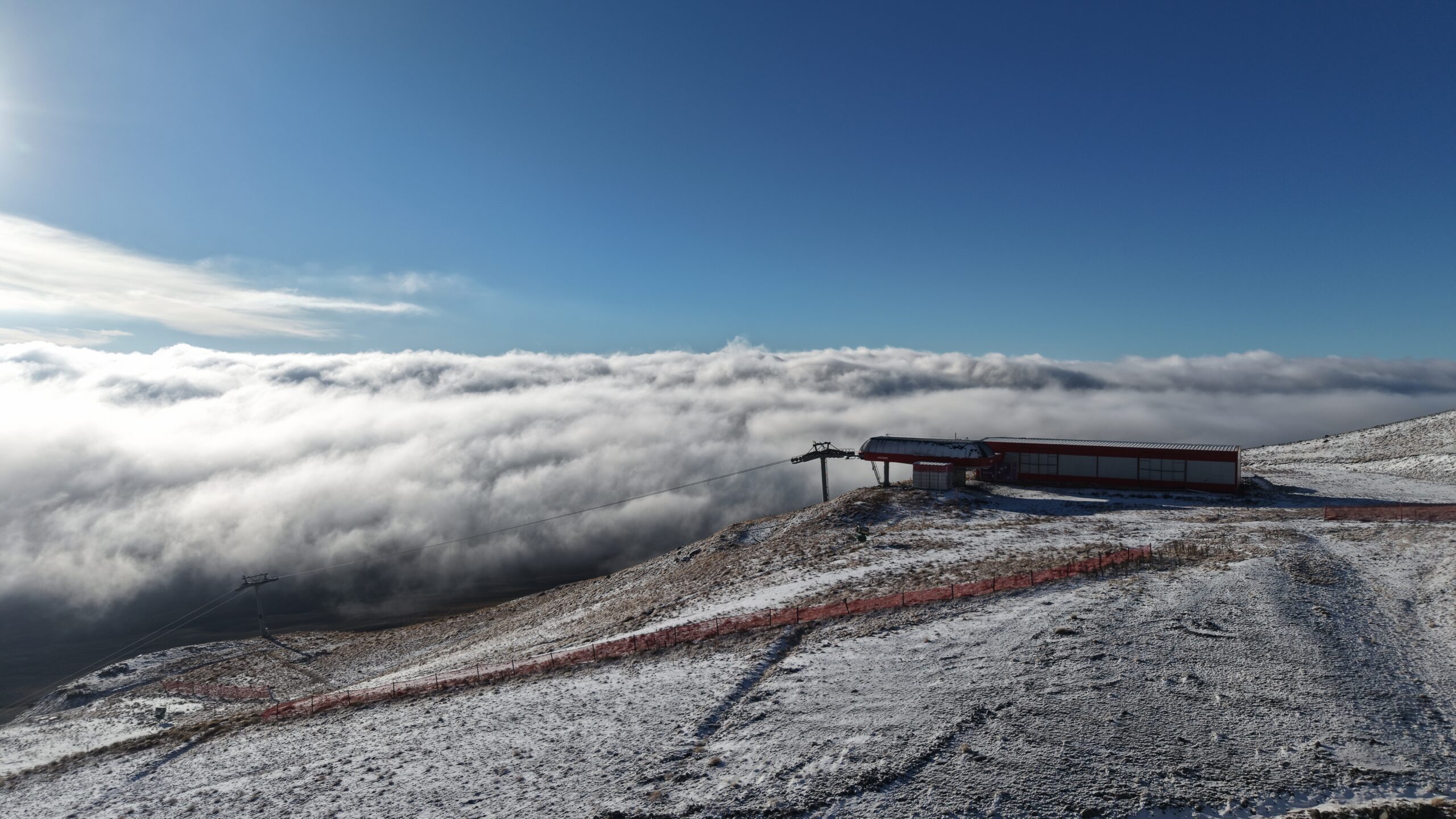 Erciyes Dağı'nın zirvesi beyaza büründü