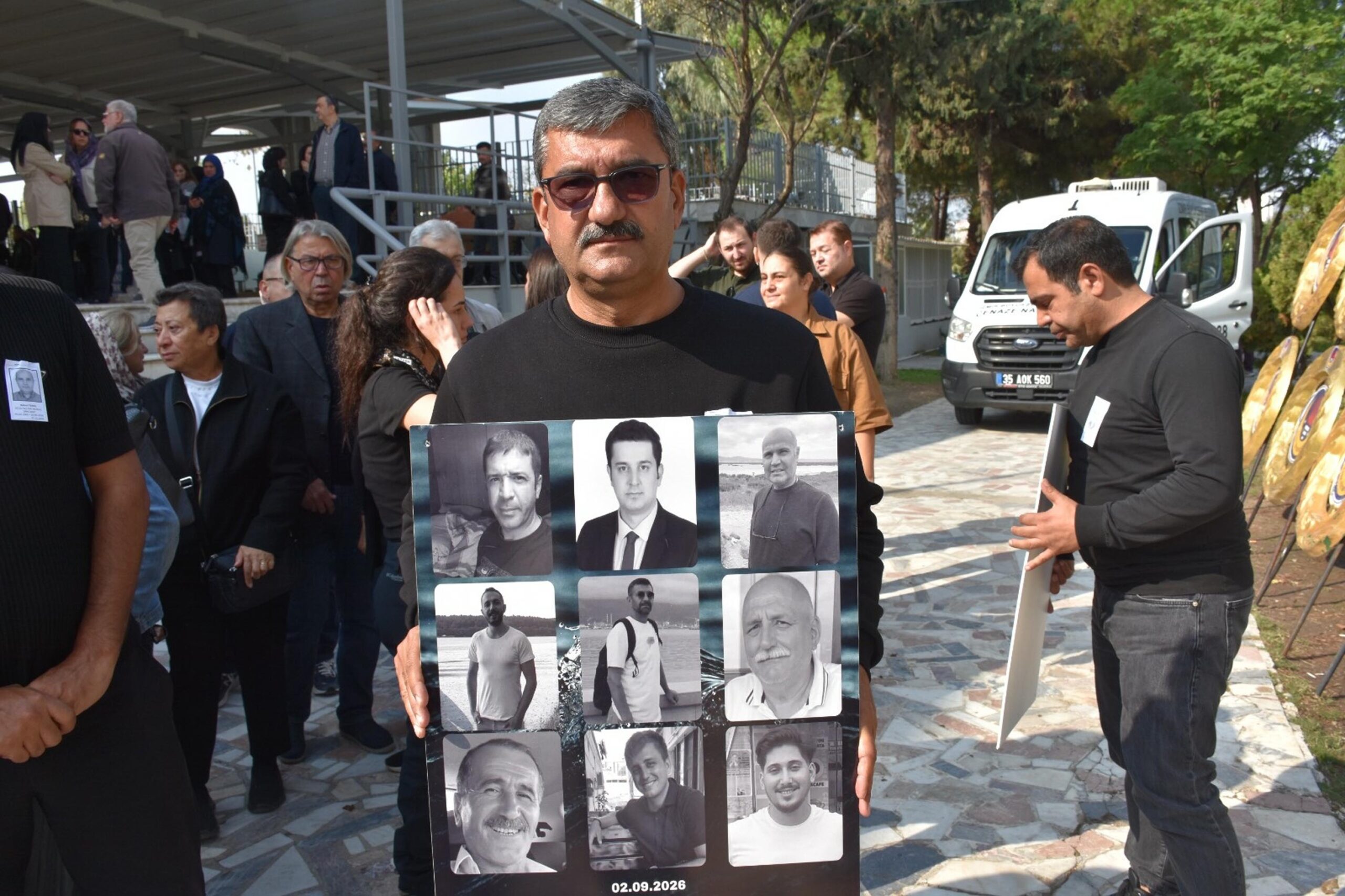 Batan geminin 2'nci kaptanı firmada bir hafta önce işe başlayıp ilk seferine çıkmış
