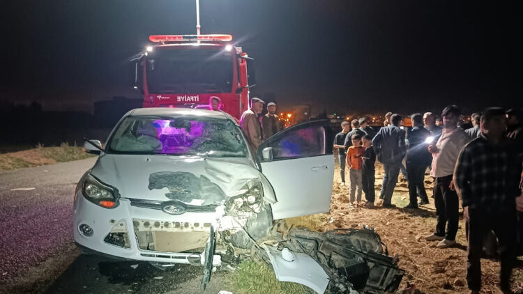 Mardin’de otomobille çarpışan motosiklette 1 ölü, 1 yaralı