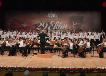 Cumhuriyet Bayramı'nın 103'üncü yılı Cemal Reşit Rey Konser Salonu’nda kutlandı