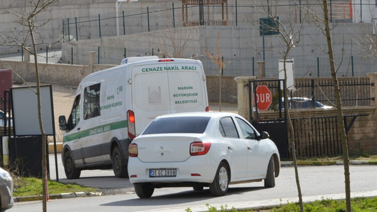 Mardin'den acı haber: Traktörün altında kalan 8 yaşındaki Emine öldü