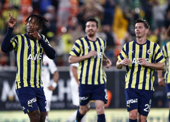 28 Ekim spor gündemi: Derbi sonrası PFDK sevkleri ve Fenerbahçe'de cansız nokta
