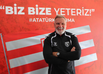 Thorsten Fink, yaklaşan Trabzonspor maçını değerlendirdi: "Kadro değeri bakımından bizden daha iyi"