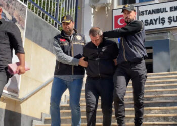 9 yıldır firari olarak aranan adam, dini nikahlı eşinin evinde yakalandı
