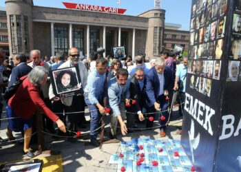 10 Ekim Ankara Gar Katliamı'nın üzerinden 11 yıl geçti: Acılar dinmedi, adalet arayışı sürüyor