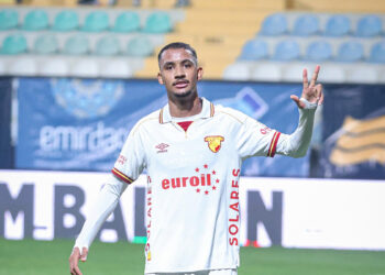 Göztepe'nin forvetleri iş başında: Eyüpspor'u 4-0 yendiler