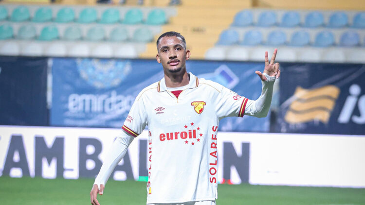 Göztepe'nin forvetleri iş başında: Eyüpspor'u 4-0 yendiler