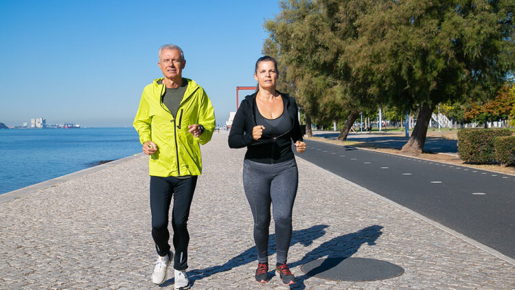 Uzmanlar hareket ve spor vurgusunu yineliyor: "İleri yaşta hareket hayat kurtarıyor"