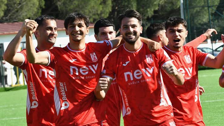 Türkiye Kupası'nda Egeliler sahada: Bigaspor ve Balıkesirspor kozlarını paylaşacak