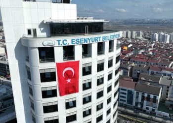 Esenyurt Belediyesi'ne yönelik soruşturmada 9 şüpheli tutuklandı