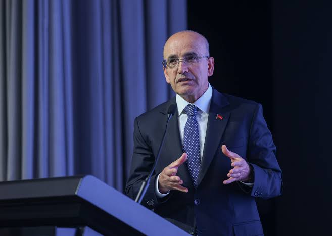 Mehmet Şimşek'ten enflasyon açıklaması: "Düşüş devam edecek"
