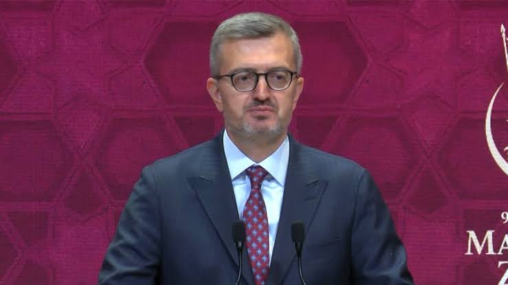 Burhanettin Duran Medine'deki saldırıyı lanetledi: "Sivil altyapıyı hedef alan saldırıyı telin ediyorum"