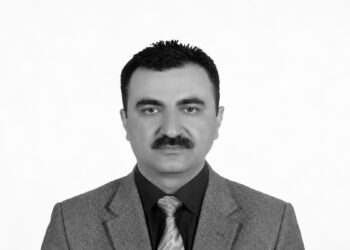 Başına odunla vurularak öldürülen imam, son yolculuğuna uğurlandı