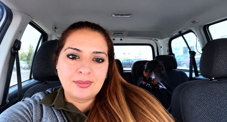 Hatay'da trenin çarptığı otomobilde yaralanan kadın kurtarılamadı