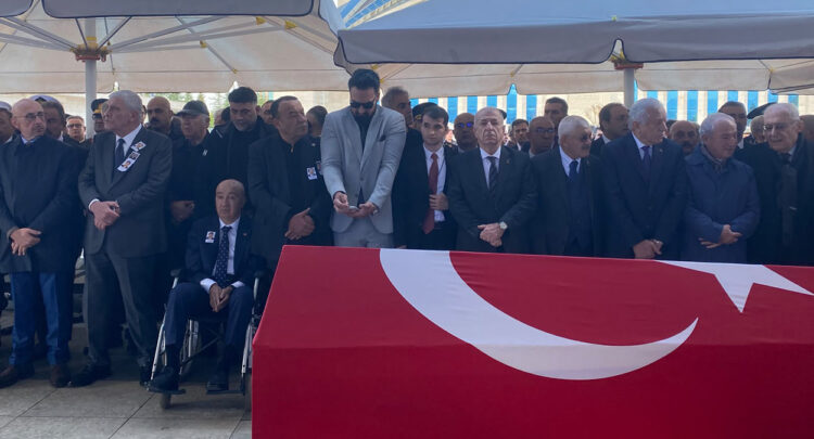 Kazada şehit olan polis memuru, son yolculuğuna uğurlandı
