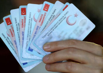 Kimlik fotokopisini başkasına verenler dikkat! Bu bilgiler kötü niyetli kişilerin eline geçerse ne olur?
