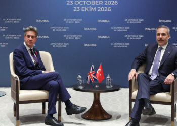 Hakan Fidan, Birleşik Krallık Dışişleri Bakanı Ed Miliband ile bir araya geldi