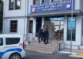 Küçükçekmece'de aracında uyuşturucu ve tabanca bulunan 19 yaşındaki şüpheli tutuklandı