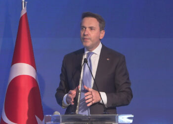 Alparslan Bayraktar Likit Gaz Haftası programında konuştu: "LPG gerçek bir fark yaratabilir"