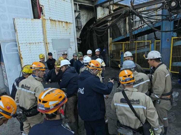 Soma’daki maden faciasında 9 şüpheli tutuklandı