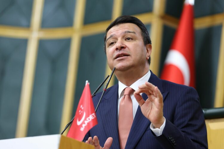 Saadet Partisi lideri Mahmut Arıkan'dan iktidara sert sözler: “Şehirleri sel, belediyeleri rüşvet basmış!”