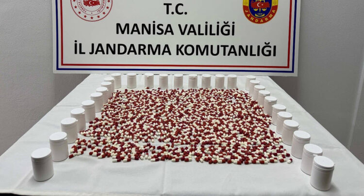 Manisa’da binlerce sentetik ecza ele geçirildi: 2 şüpheli gözaltında
