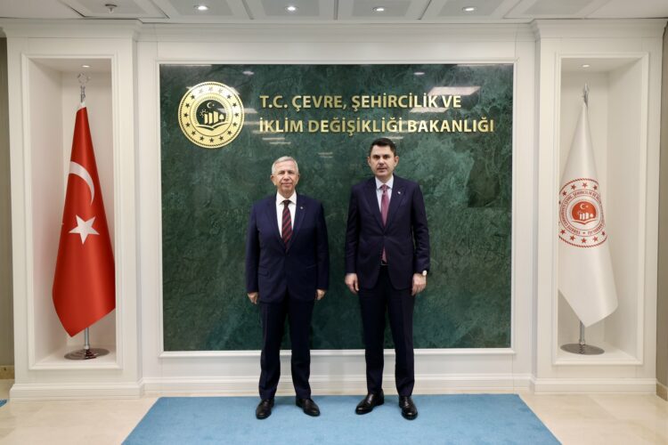 Mansur Yavaş AK Parti’ye mi geçiyor? Murat Kurum ile görüşmesi gündem oldu