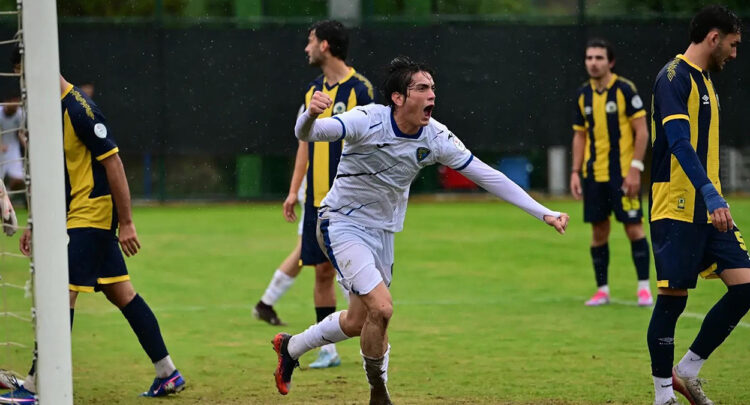 Menemen FK, Karacabey Belediyespor'a evinde yenildi: 0-1
