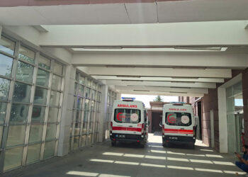 Adıyaman'da korkunç iş kazası: Merdiven boşluğuna düşen inşaat işçisi ağır yaralandı