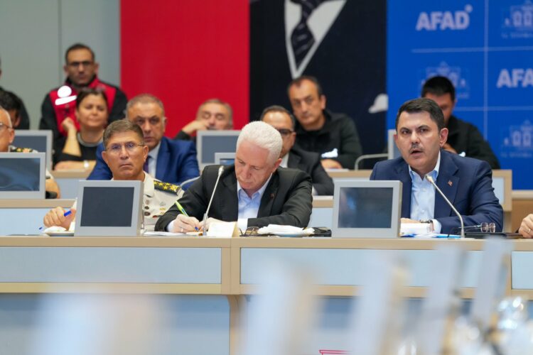 Bakan Kurum'dan İstanbul'daki sel felaketi sonrası önemli açıklama