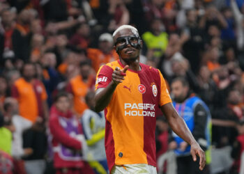 Galatasaray-Fenerbahçe derbisi dünya basınının gündeminde: "İstanbul'un kralı Osimhen"
