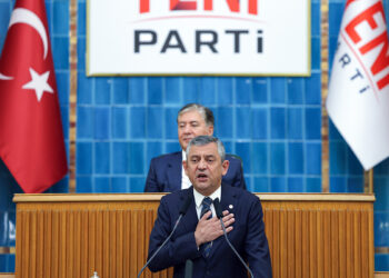 Özgür Özel’den TERA fonuyla ilgili yeni iddia: “Kabinedeki bir bakanın da parası var”