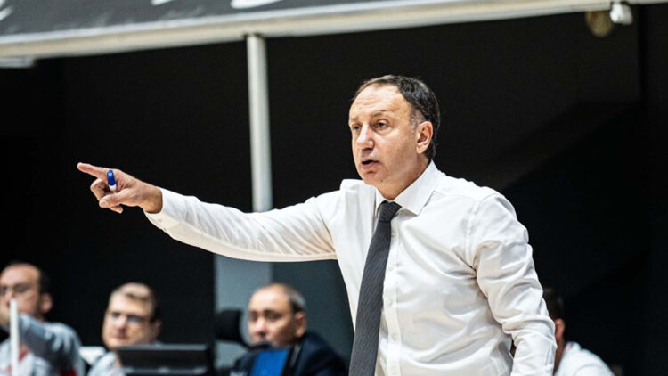 Petkimspor evinde teslim oldu: 91-90 yenilmenin üzüntüsünü yaşadı