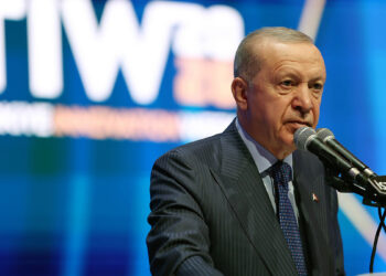 Cumhurbaşkanı Erdoğan duyurdu: Türkiye ve Kanada’dan 10 milyar dolarlık ticaret hedefi