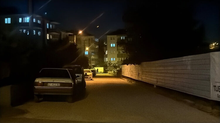 Yalova açıklarında 3.5 büyüklüğünde deprem: Çevre illerde de hissedildi