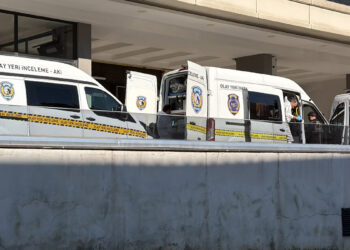 Büyükçekmece’de rezidansta silahlı saldırı: 1 ölü, 1 yaralı