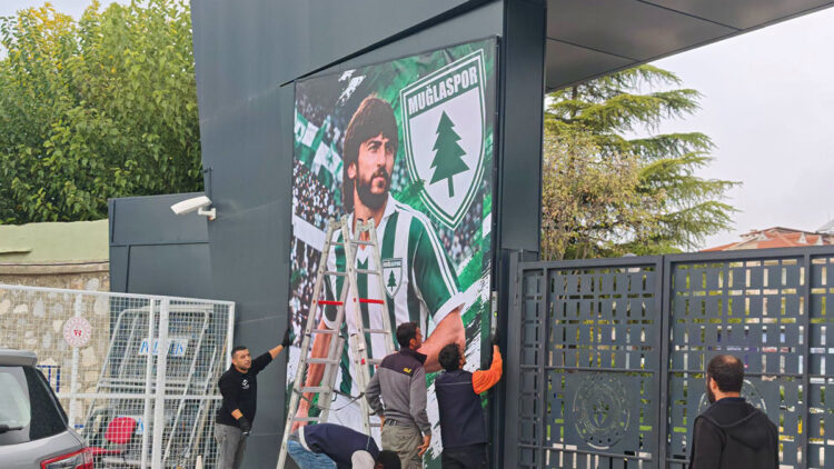 Muğlaspor evinde Bursaspor'la oynayacak: Stattaki Rıdvan Dilmen detayı dikkat çekti