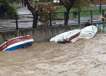 Sel ve heyelan riski bitmedi: Meteoroloji’den İstanbul dâhil 3 il için sarı/turuncu alarm
