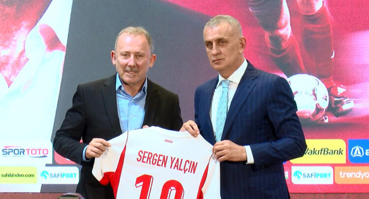 A Milli Futbol Takımı’nda Sergen Yalçın dönemi resmen başladı: "Kariyerimin en önemli günü"