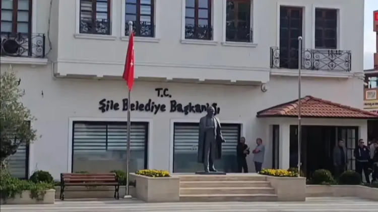 Şile Belediyesi'ne yönelik yolsuzluk davasında 2'nci duruşma başladı