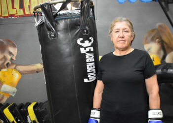 Torununa özenip başladığı kick boksta 'Dünya Kupası'na hazırlanıyor