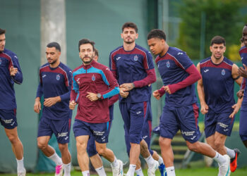Trabzonspor, Hearts maçı hazırlıklarına başladı: Yoğun antrenmanını sürdürüyor