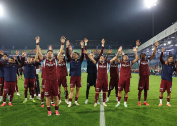 Trabzonspor, Rize'de tarihi geri dönüşe imza attı: Deplasmanda puan almayı başardı