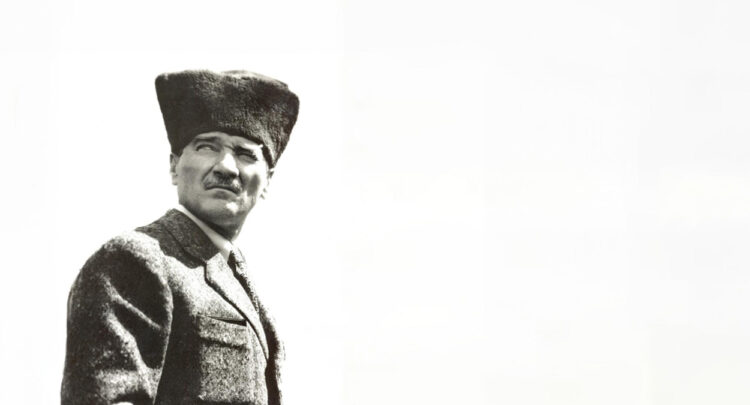 Atatürk’ün elleri