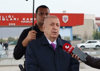 Ümit Özdağ'dan Halk TV operasyonuna sert tepki: Türkiye artık bir hukuk devleti değildir