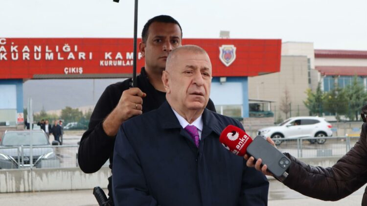 Ümit Özdağ'dan Halk TV operasyonuna sert tepki: Türkiye artık bir hukuk devleti değildir