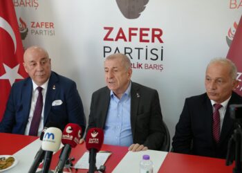 Ümit Özdağ’dan fon yolsuzluğu için ortak komisyon önerisi: “Genel başkanları tek tek arayacağım”