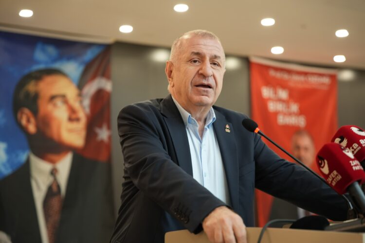 Türkiye'yi kurşun geçirmez okul çantası üretecek noktaya getirdiler