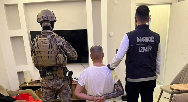 Uluslararası seviyede aranıyordu: Valmir Berisha İzmir'de yakalandı